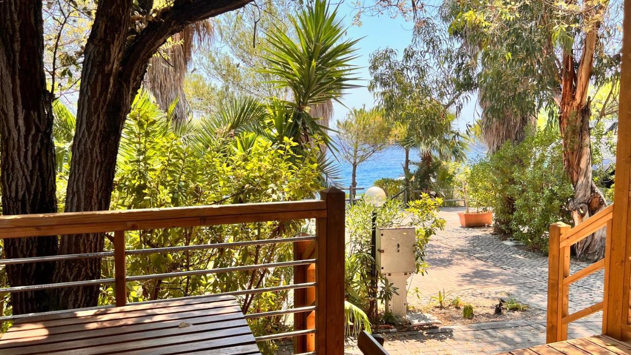 Villaggio Dei Fiori Sanremo Bagian luar foto