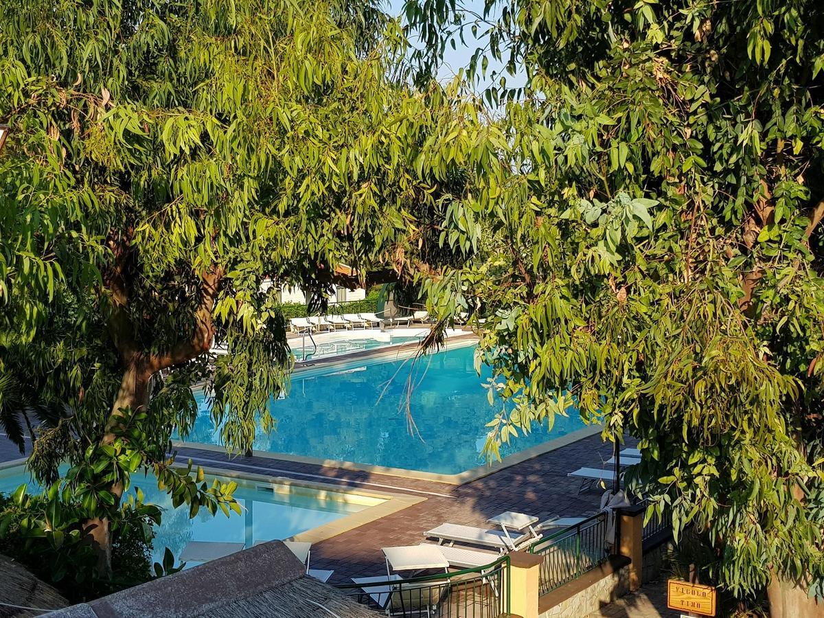 Villaggio Dei Fiori Sanremo Bagian luar foto
